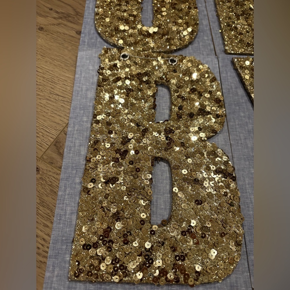 Pottery Barn Kids The Emily & Meritt Gold Letters Room Decor New - Picture 6 of 7